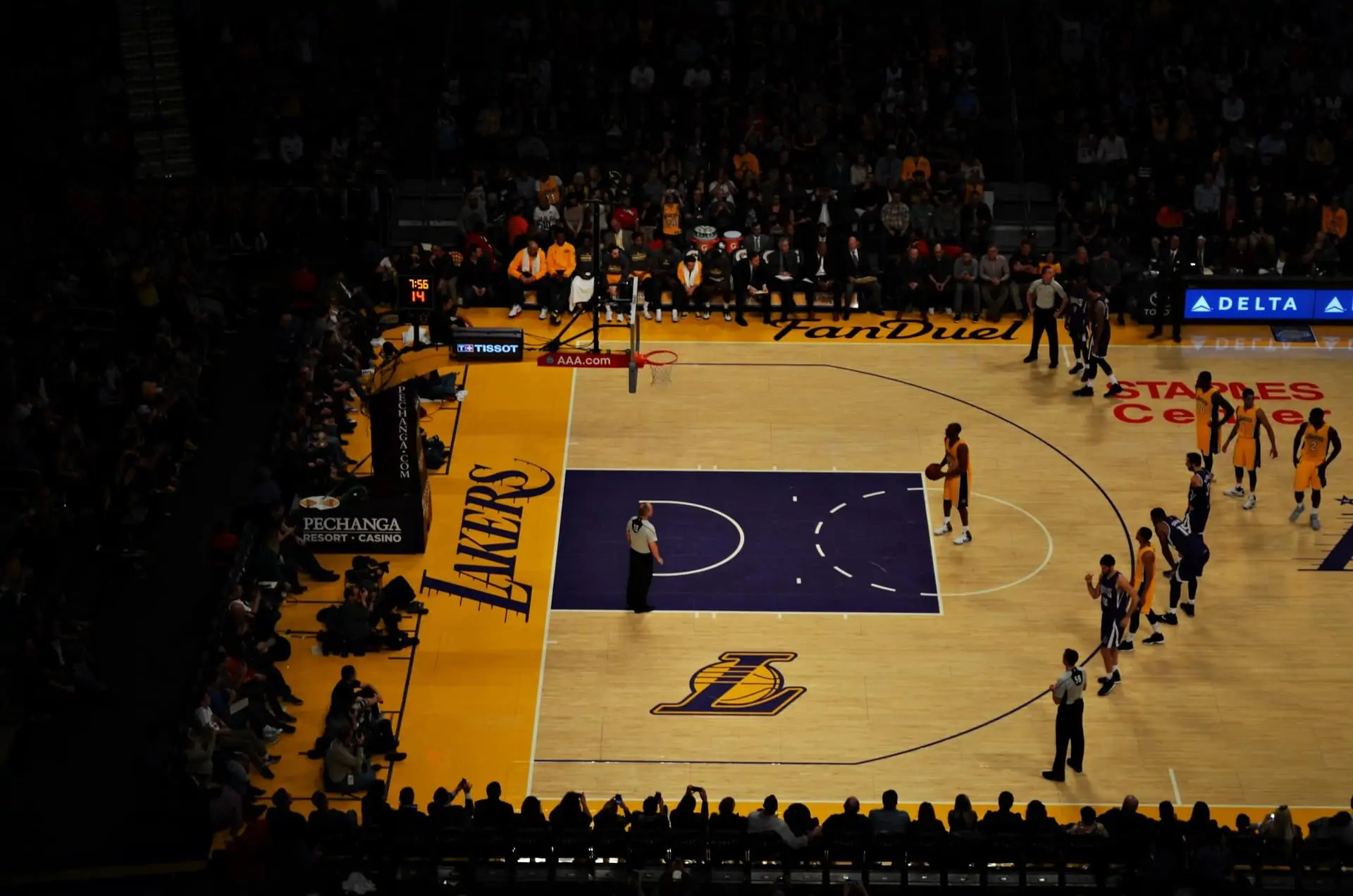 What's the Difference Between Bonus and Double Bonus in Basketball