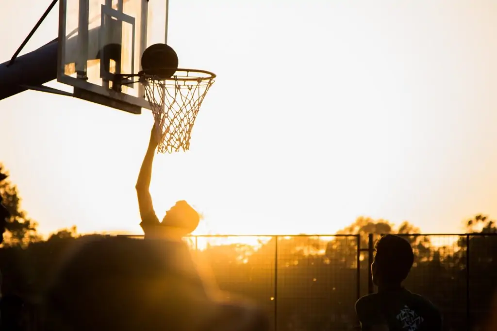 Improve your shot’s arc on a double rim. 