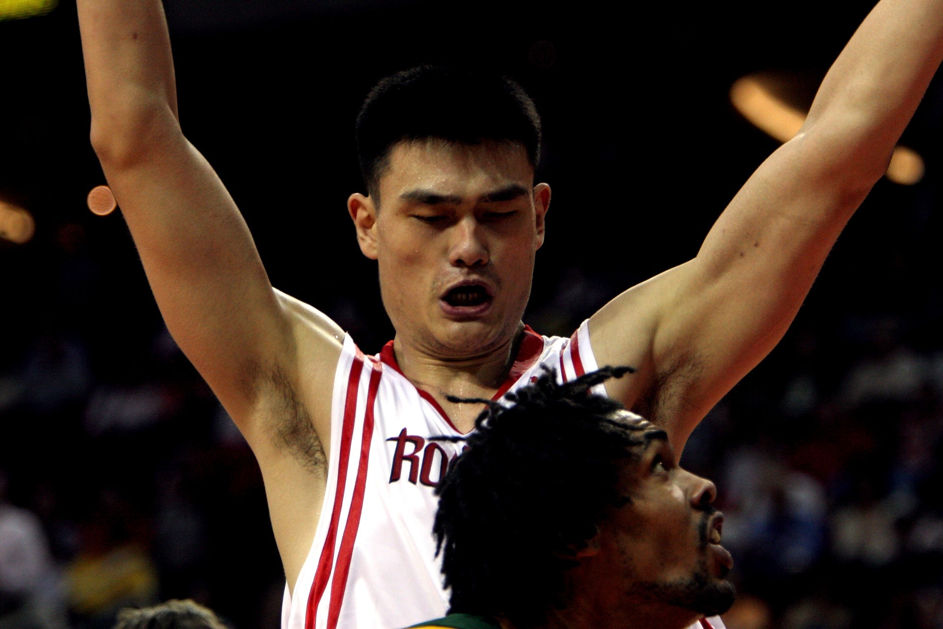 guarding-in-basketball-tips-to-good-lockdown-defense-hoops-addict
