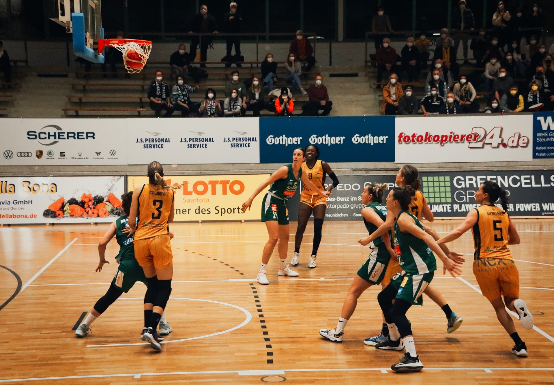 What is the “Kick Ball” Rule in Basketball? Hoops Addict