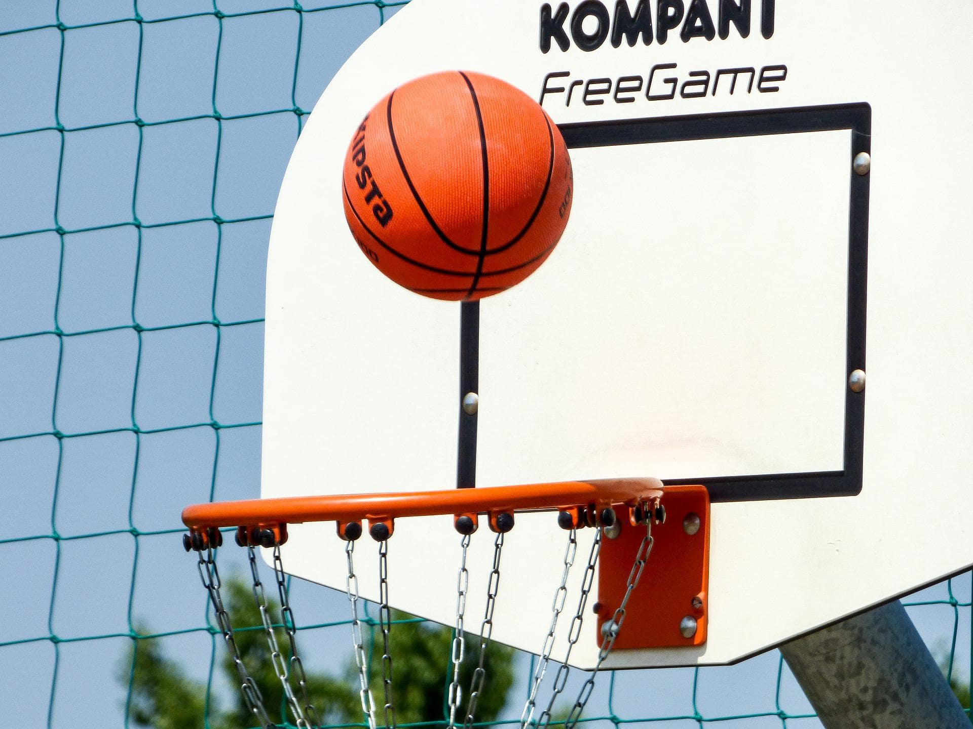 What Does Over Under Mean In Basketball Hoops Addict what-does-over-under-mean-in-basketball-hoops-addict