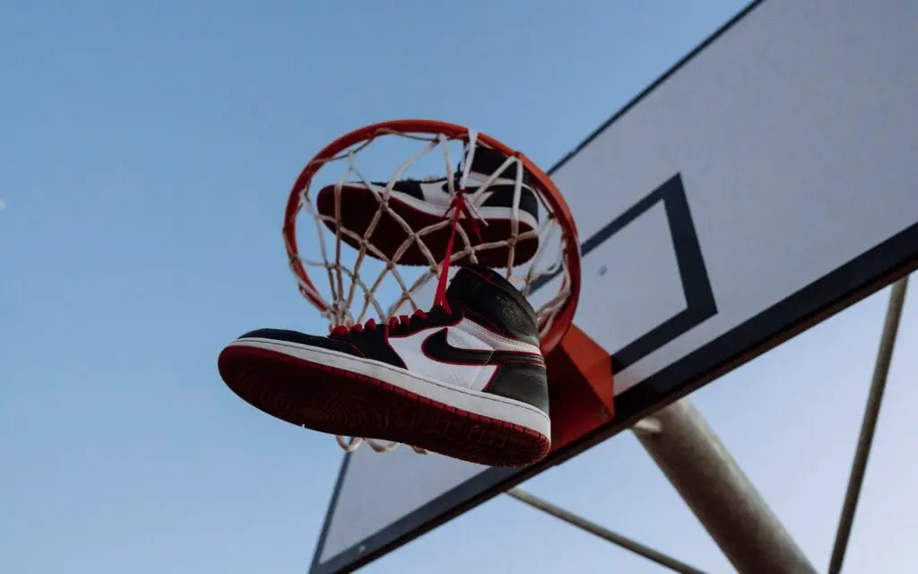 Low Top vs. High Top Basketball Shoes Which is Right for You? Hoops